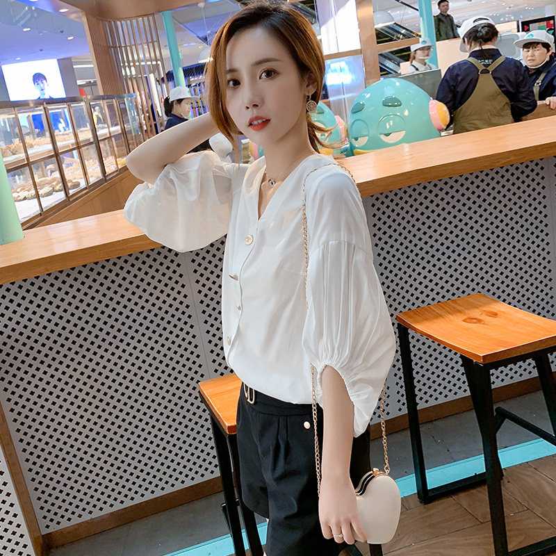 春夏韩版七分袖v领白色娃娃衫衬衫 零五七一世家圣毅衬衫