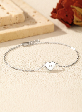 摩典莫桑钻S925极简爱心甜美手链
