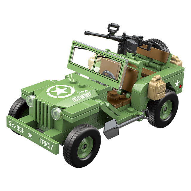 Full crown building blocks in World War II scene new color box package