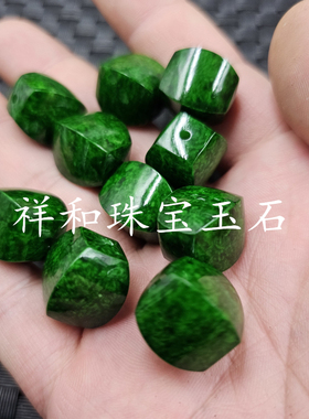 仿翡翠玉干青方形路路通仿玉散珠