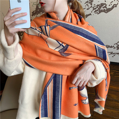 2025新款仿羊绒围脖女复古骏马流苏围巾韩版时尚空调房保暖披肩 - 图2