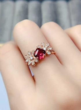 新款天然石榴石戒指925银镶嵌女时尚轻奢饰品送女友新年礼物