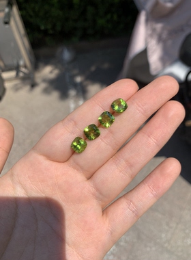 天然橄榄石裸石枕形8×8mm未镶嵌支持定制戒指吊坠耳钉