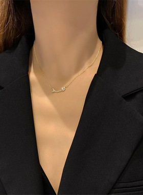 京弗时尚风鱼骨百搭吊坠项链