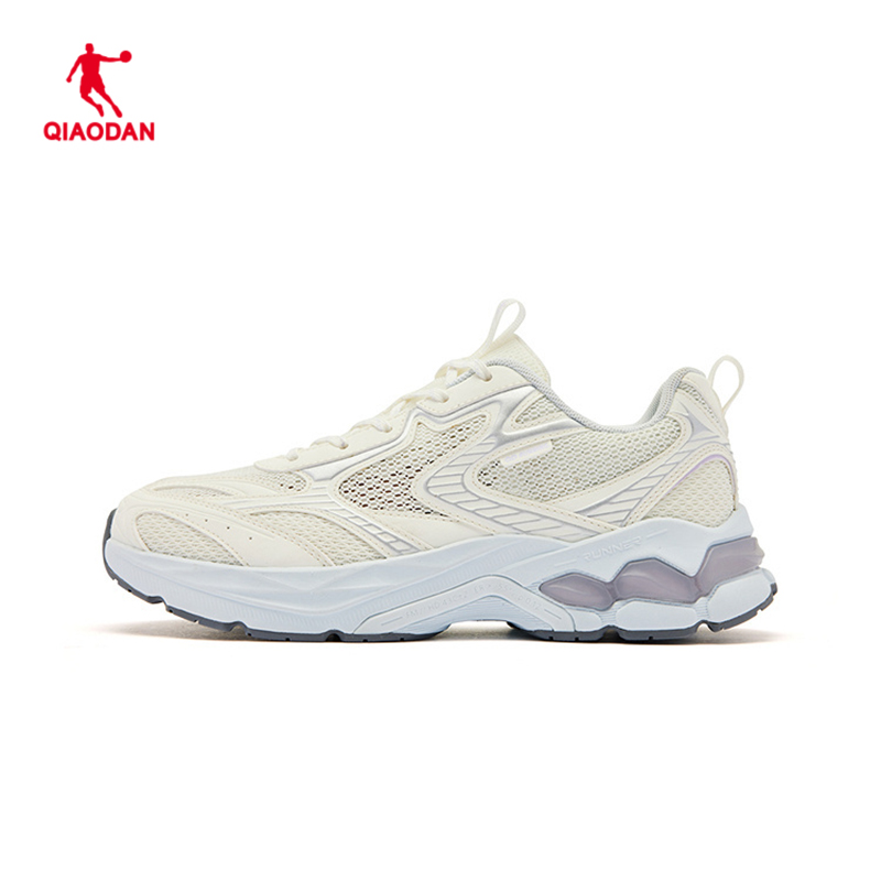 中国乔丹跑步鞋女款2024夏季网面透气回弹耐磨运动鞋BM22240268