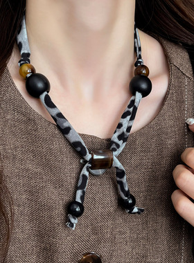 复古豹纹串珠项链女款