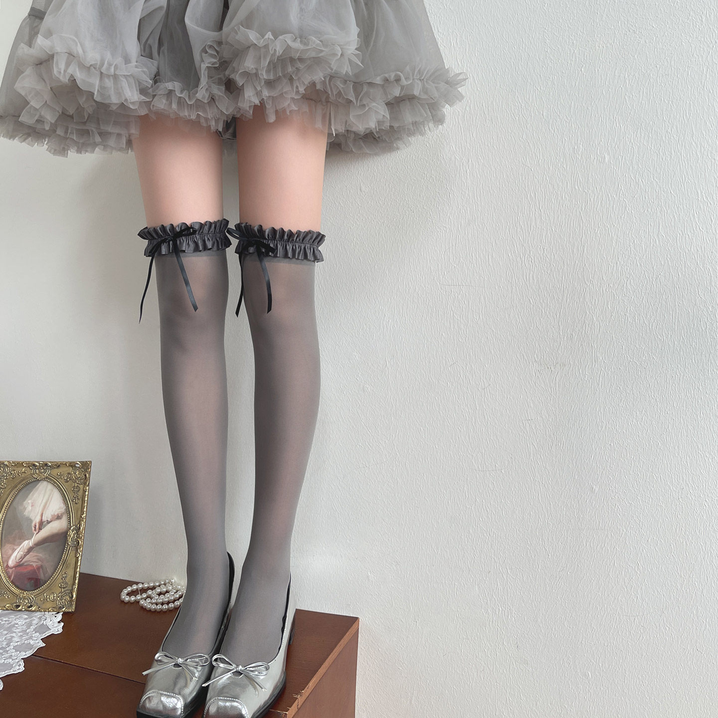 袜贵人新品 格雷系褶皱绸缎花边蝴蝶结百搭天鹅绒过膝大腿少女袜,淘宝优惠券,粉丝福利购,淘宝优惠卷