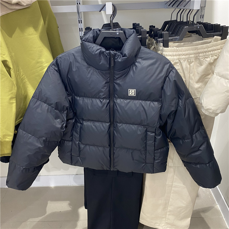 鸿星尔克2024冬季新款短款加厚保暖女羽绒服立领外套12224401173 - 图3