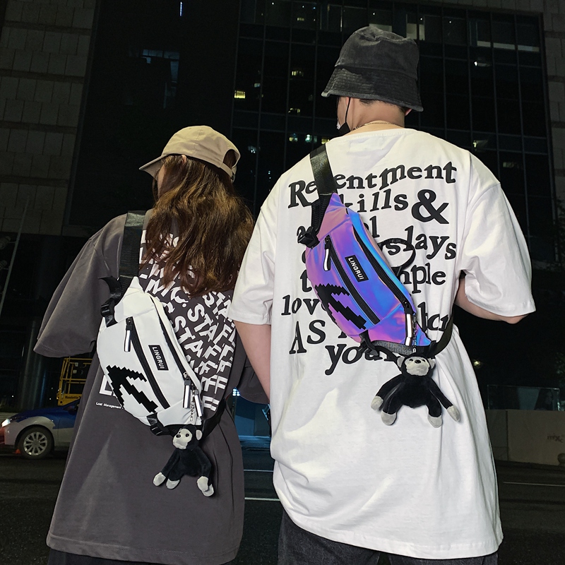 挎包日系潮牌个性反光嘻哈运动包包 满江红箱包男士包袋