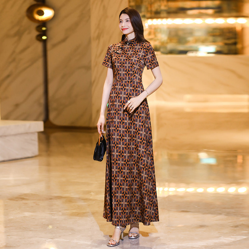 新中式国风连衣裙改良旗袍女夏季2026新款奢华气质收腰超长裙1978