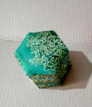 Bull Yellow Pill Packaging Brocade Box 6 gr Pill Brocade Box 3 gr Pill Packaging Brocade Box Six Gram Pills Packaging Empty Box