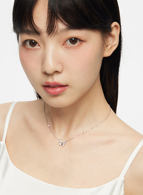 卡蒂罗冰晶蝴蝶项链女轻奢高级精致锁骨链小众百搭生日礼物送女友