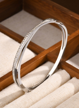 泰爱你镶嵌锆石可打开手镯