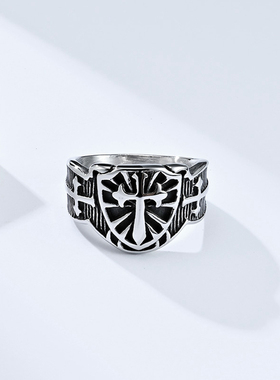 泰爱你复古十字架盾牌戒指