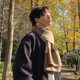 Autumn and winter atmospheric matching scarves for your boyfriend