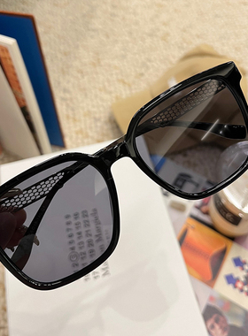2025新款高级感偏光太阳镜开车