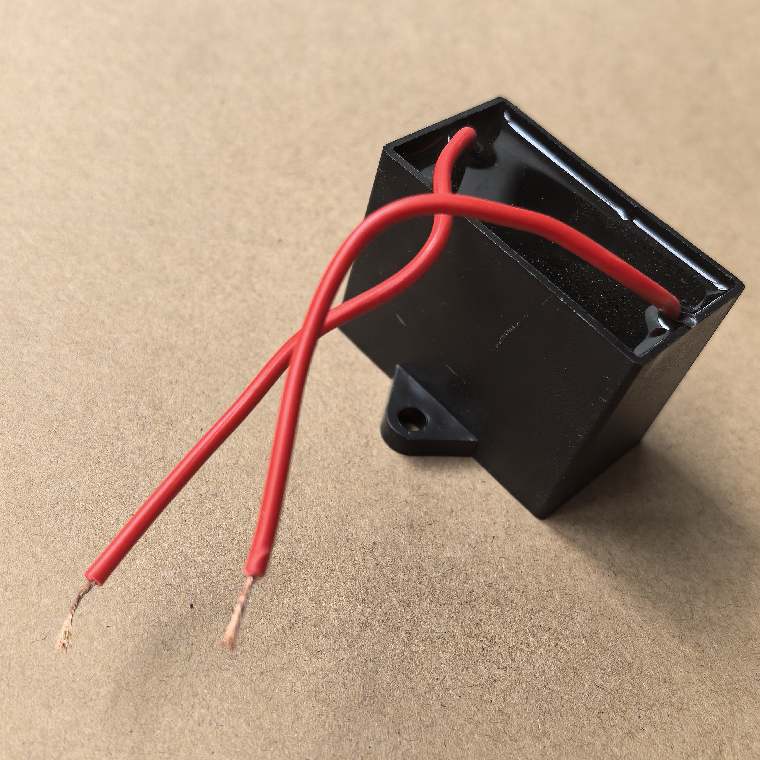 CBB61电容4/5/6/8UF抽油烟机排烟机风扇水泵启动器吸油机电机配件 - 图1