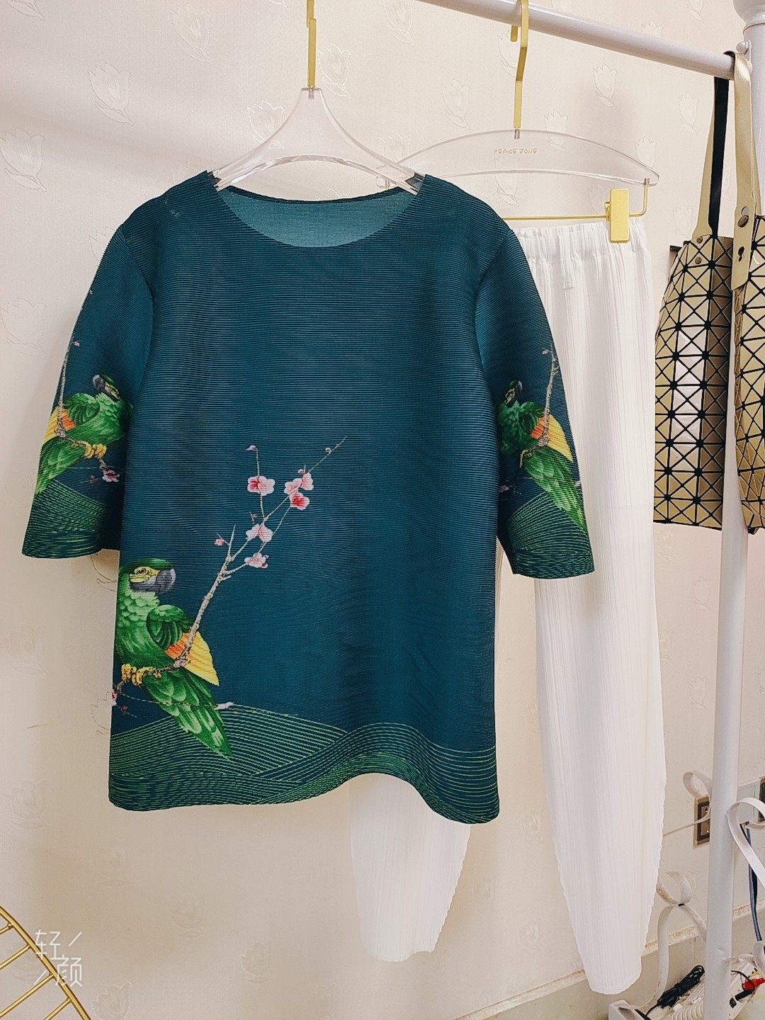 三宅褶皱2020年新品春夏中国风t恤 褶子一生  宸睿褶皱女装T恤