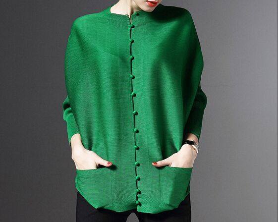 三宅褶皱2020年春季爆款包扣纯色 褶子一生  宸睿褶皱女装短外套