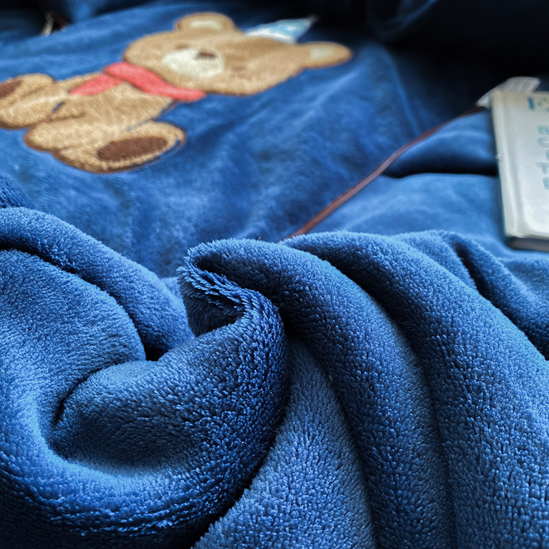 牛奶绒抱枕被子两用加厚午睡枕头被二合一办公室宿舍沙发靠垫客厅,淘宝优惠券,粉丝福利购,淘宝优惠卷