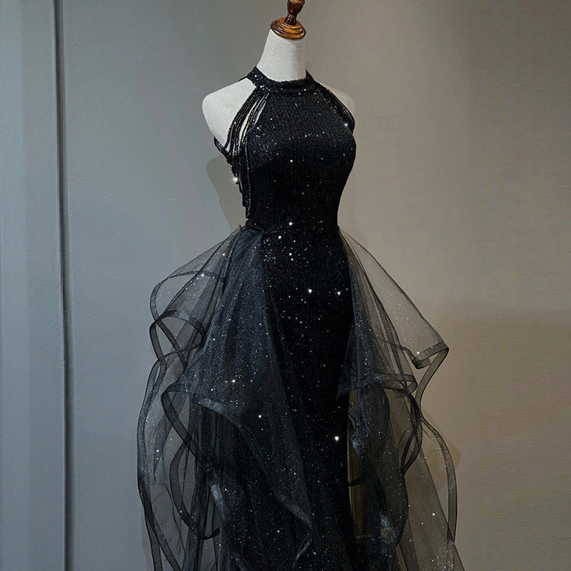 影楼黑色修身婚纱轻奢小众高级感 金典新娘礼服/晚装