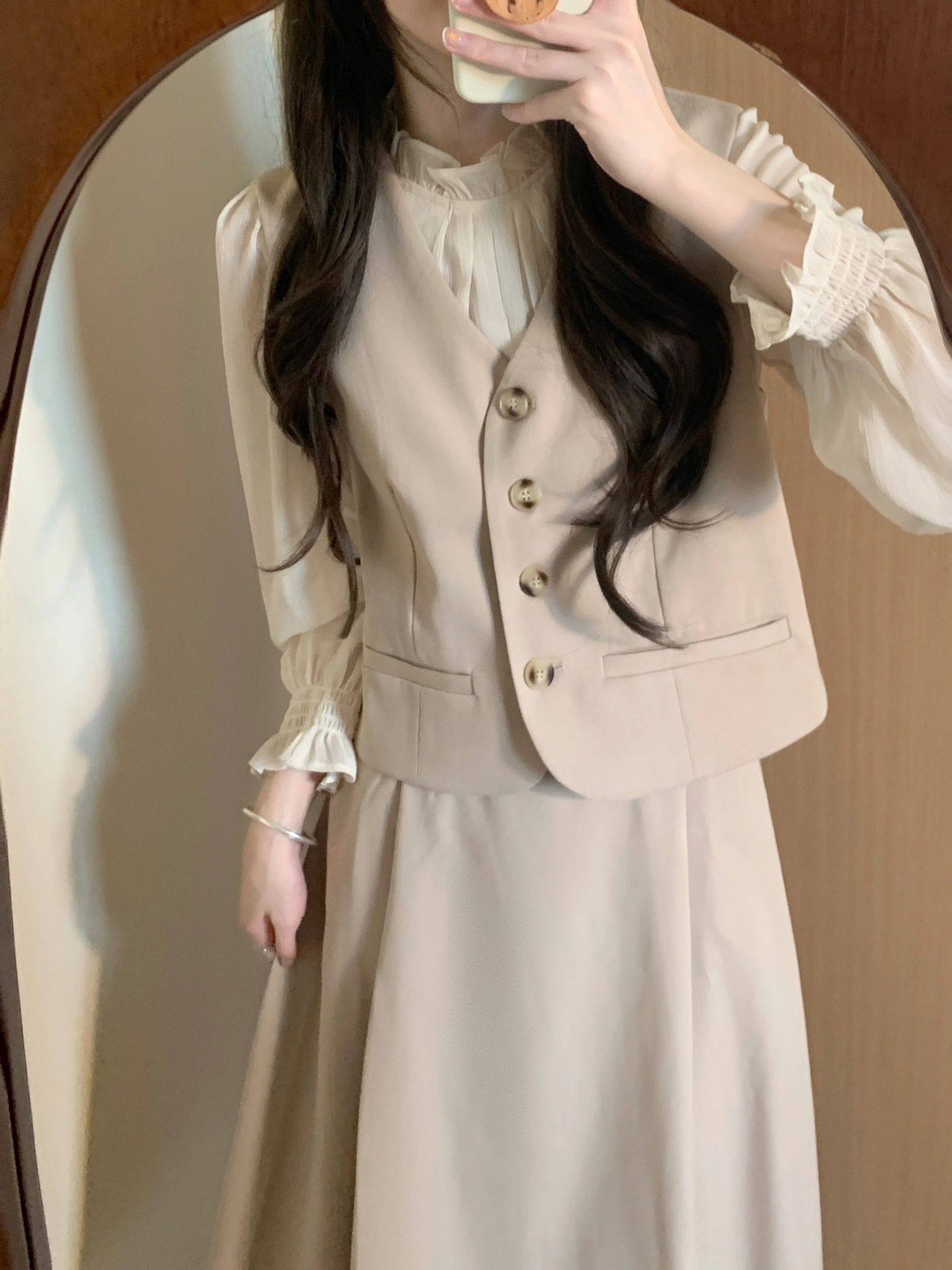 秋装搭配一整套时尚套装女西装马甲叠穿衬衫半身裙职业三件套高级,淘宝优惠券,粉丝福利购,淘宝优惠卷