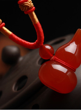 天然挂坠秦玉人家玉髓