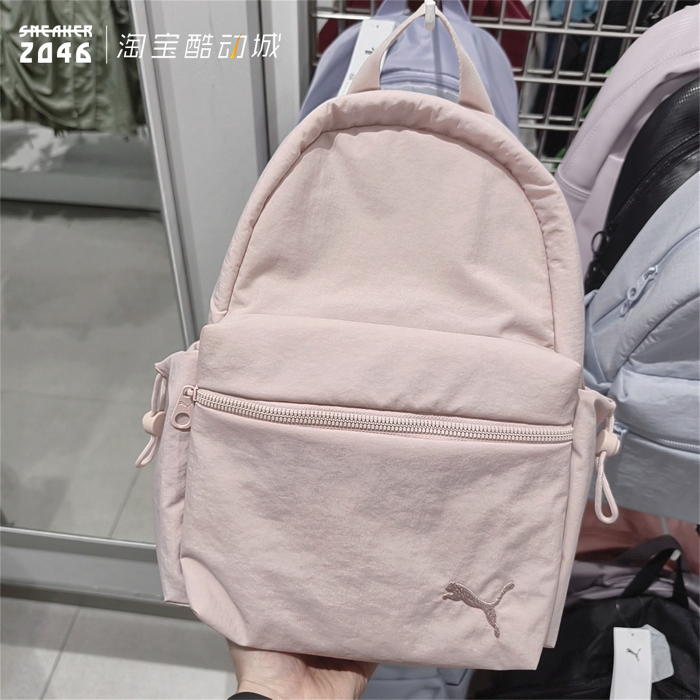Small fresh portable backpack sports and leisure small backpack