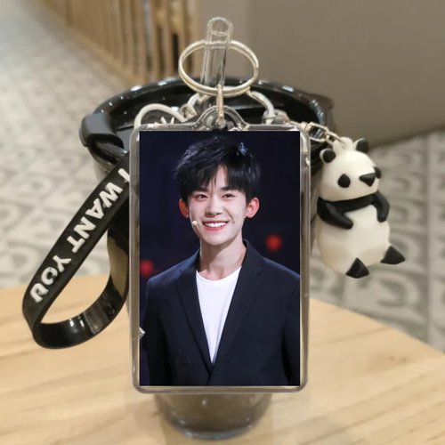 TFBOYS易烊千玺公仔家族钥匙扣挂件应援周边挂饰书包挂件生日礼物 - 图0