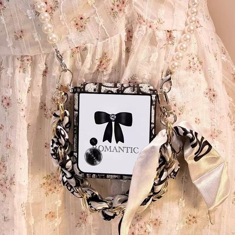 欧美风潮牌适用荣耀magicvflip2华为puraX手机壳pocket2折叠屏小米mixflip2斜跨findN3filp三星zflip7高级感 - 图0