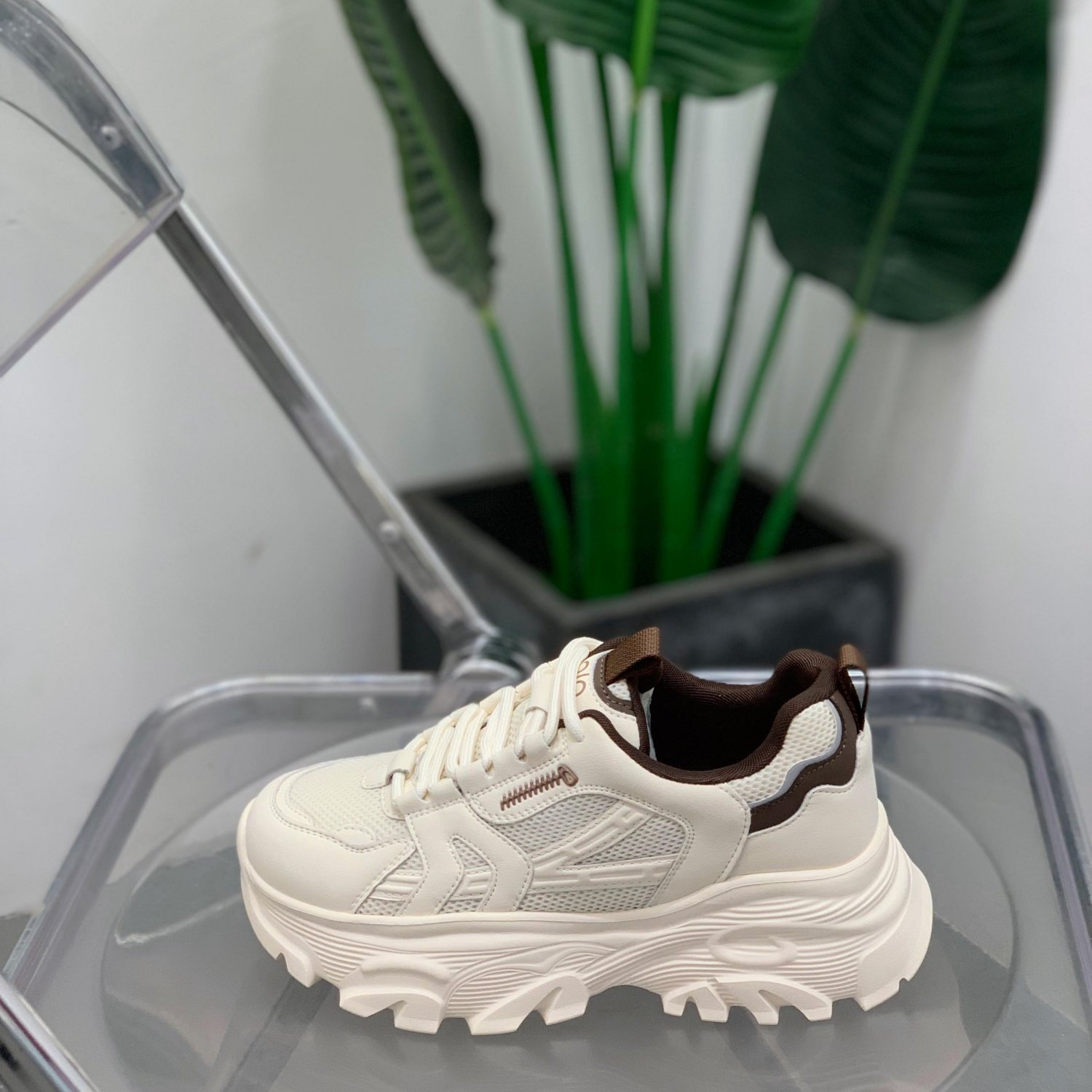 复古真皮老爹鞋女2025年秋冬轻便运动鞋厚底增高显瘦百搭休闲女鞋,淘宝优惠券,粉丝福利购,淘宝优惠卷