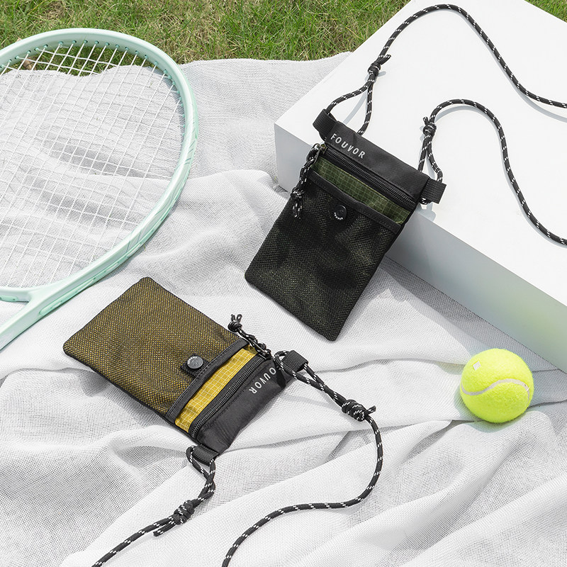 Women's Waterproof Lightweight Crossbody Cell Phone Bag