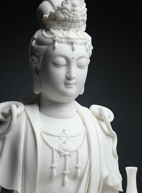 林建平大师作品坐岩自在观音摆件