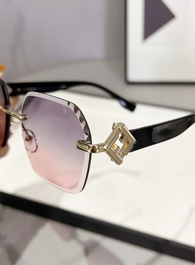 网红墨镜女ins街拍太阳镜时尚防紫外线舒适超酷眼镜2025年新款潮