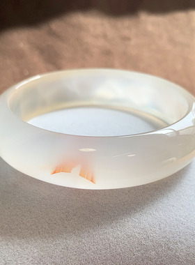 天然高冰马料玉髓玛瑙手镯