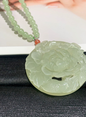 天然和田玉花鸟牌珠链