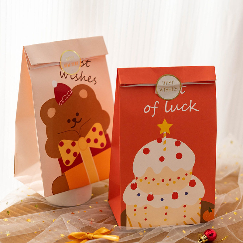 元旦新年礼品袋高级感祝福语礼品袋生日伴手礼袋包装袋白牛皮纸加厚可爱圣诞糖果饼干零食礼物包装袋纸袋封口,淘宝优惠券,粉丝福利购,淘宝优惠卷