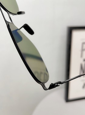 海边小脸防紫外线高级感黑色眼镜