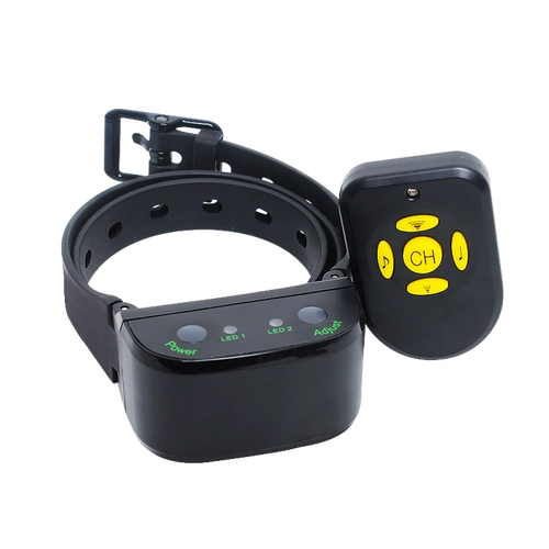 Устройство с брызги с брызги с дистанционным управлением собаки и лайки для собак, чтобы не дать собакам называть маленькую большую защиту собак под названием тревожные люди, тренирующие круги собак