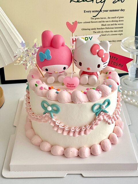 Melody cake decoration kitty cat