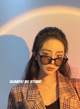 關於复古墨镜小红书同款方形男