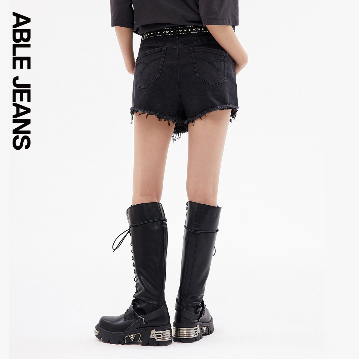 able jeans新款黑色直筒牛仔夏短裤 ablejeans牛仔裤