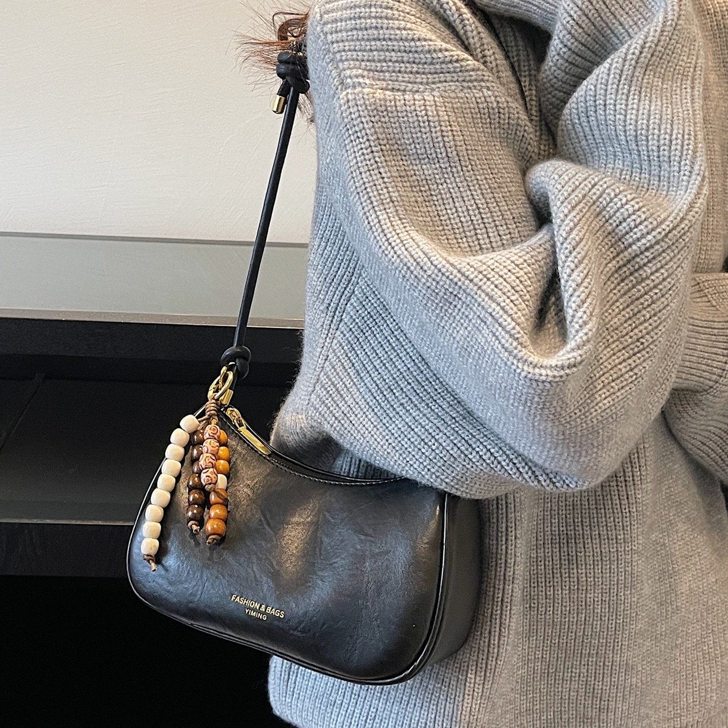 【有拉链贴袋】小众设计感枕头包斜挎包2025新款潮百搭小包包女款,淘宝优惠券,粉丝福利购,淘宝优惠卷