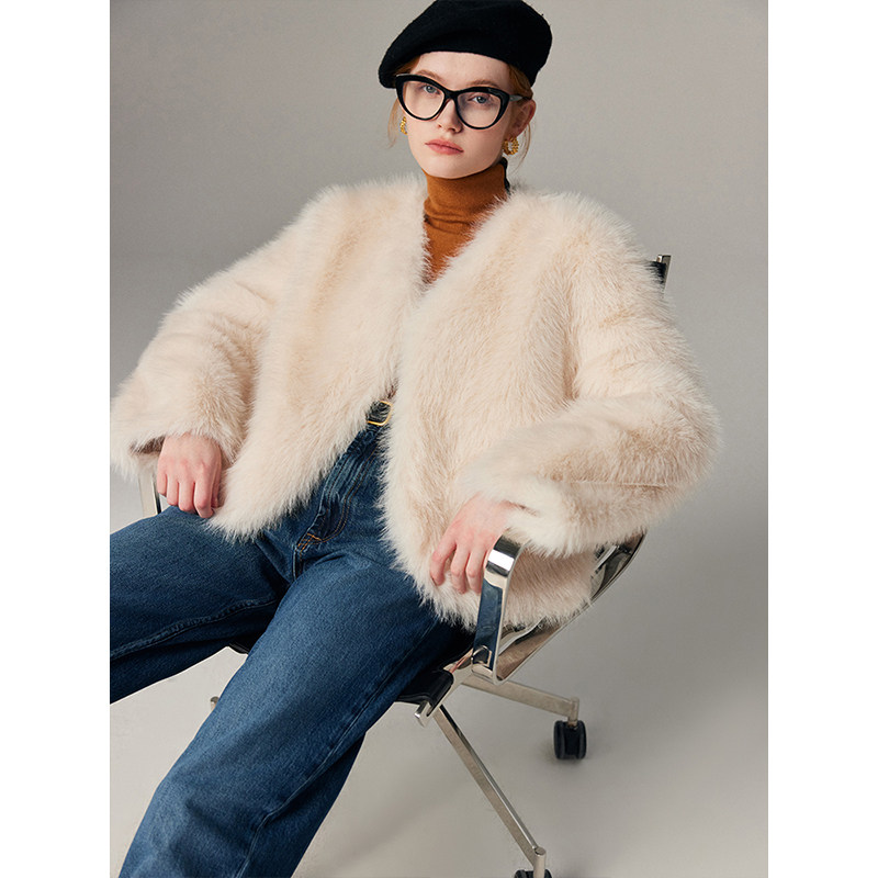 环保狐狸毛仿皮草外套女短款小个子2025年新款气质名媛长毛毛大衣