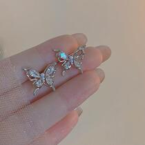 Delicate and small butterfly pearl earrings light extravagant zircon small crowdsourced design Superior Temperament Ear Nail Trinkets