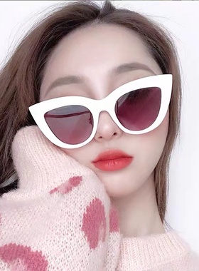 磨砂框jennie风猫眼墨镜女