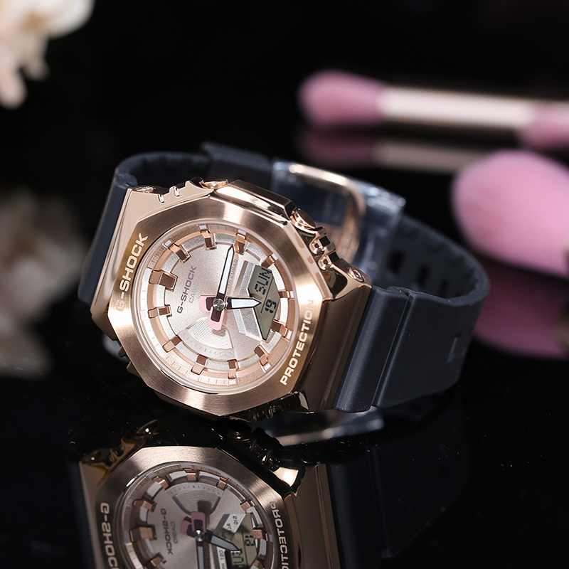 卡西欧G-SHOCK八边形金属时尚防水农家橡树运动石英女表 GM-S2100