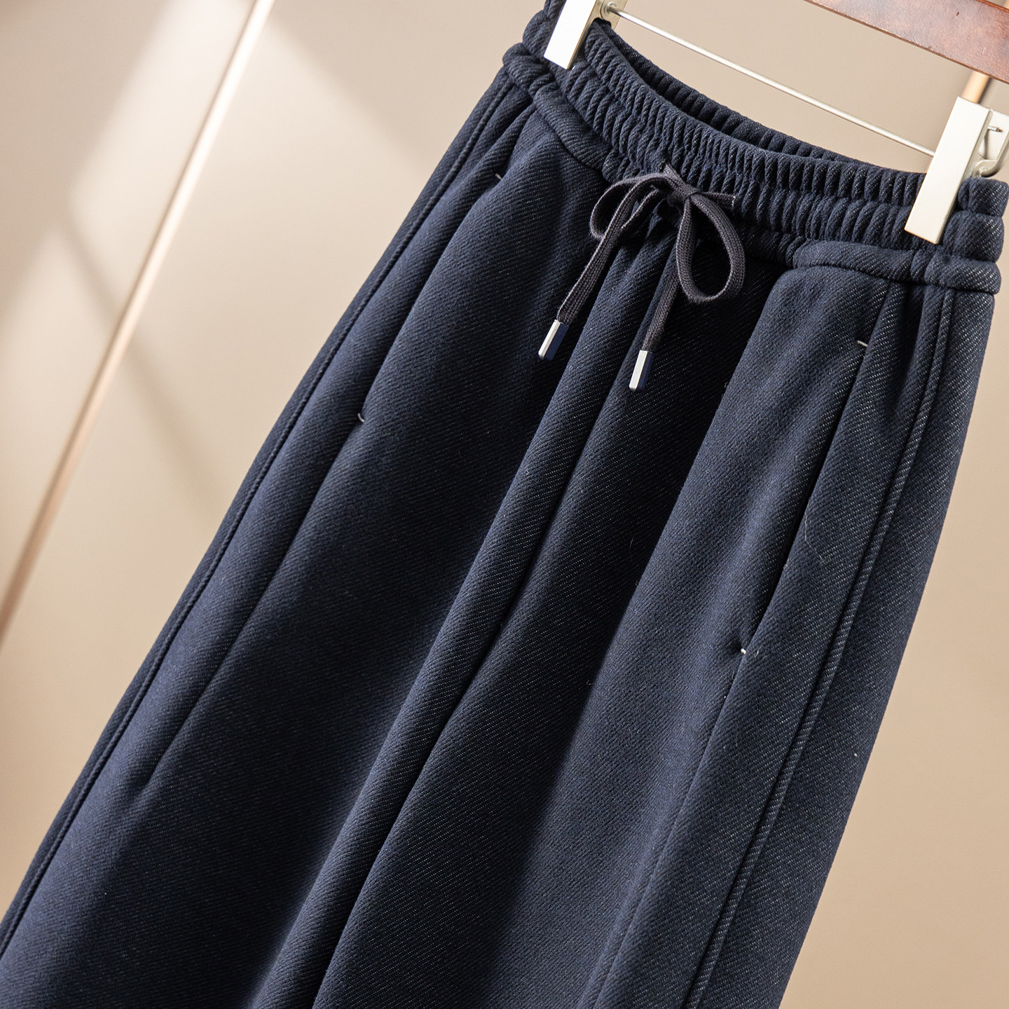 H春上7号 福利神裤 法G软垂含羊毛松紧腰加绒阔腿镰刀裤D女25I2特,淘宝优惠券,粉丝福利购,淘宝优惠卷