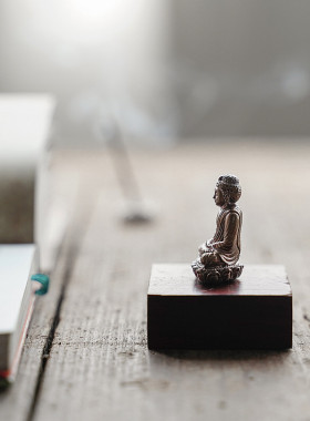 进口黄铜随身佛像如来菩萨摆件