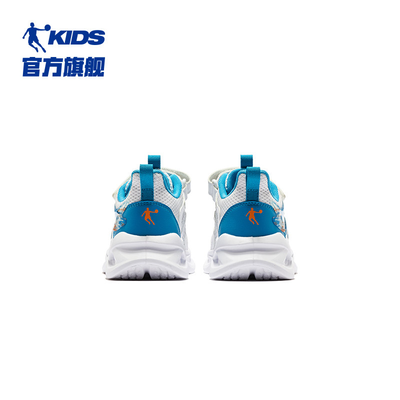  乔丹童装运动鞋